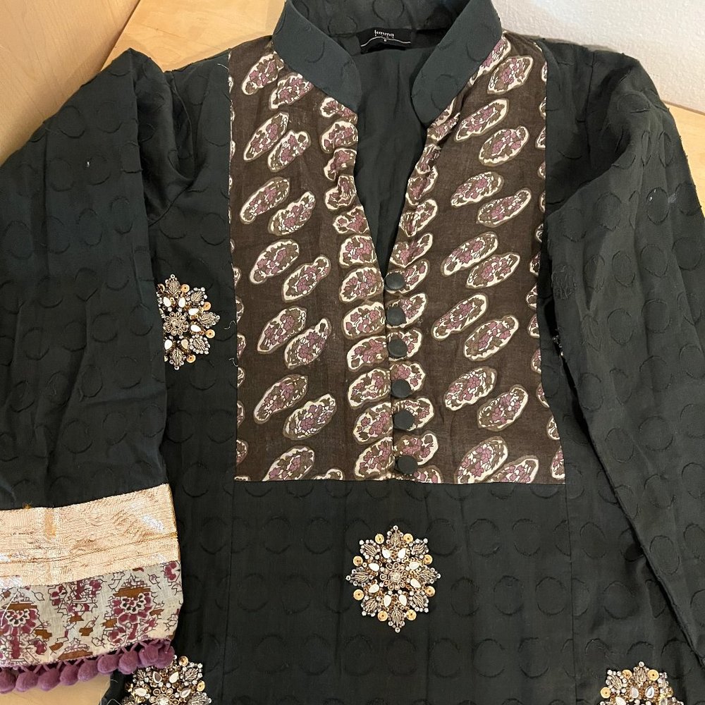 Cotton Kurta with Beadwork